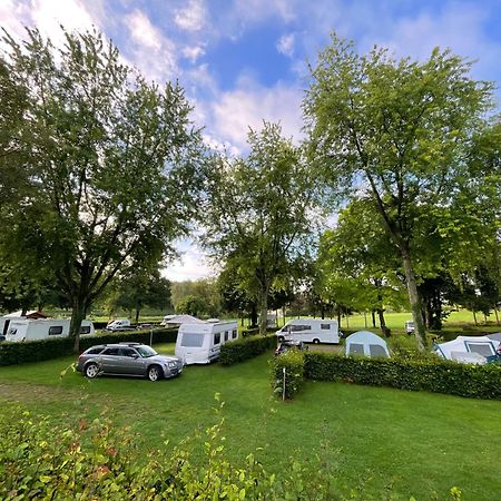 Mamers Camping Les Portes Du Perche מראה חיצוני תמונה